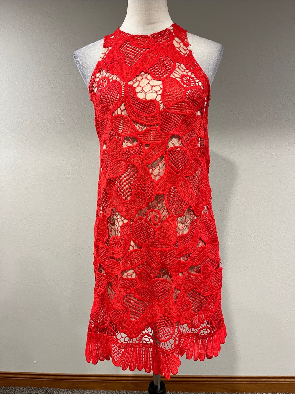 Bria Bella Red/tan Crochet sleeveless mini Dress size small